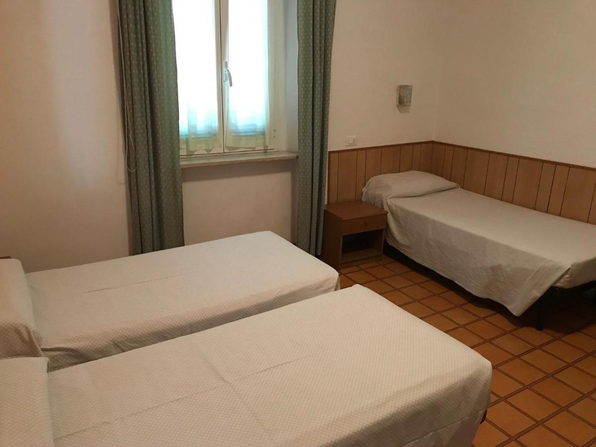 Hotel Amico Fritz Livorno Exterior foto